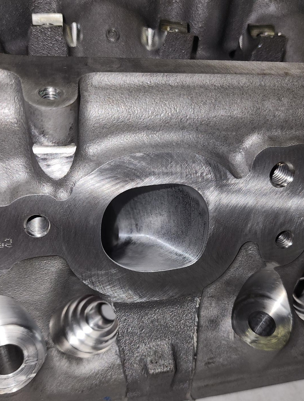 C8 LT2 Head and Camshaft Package